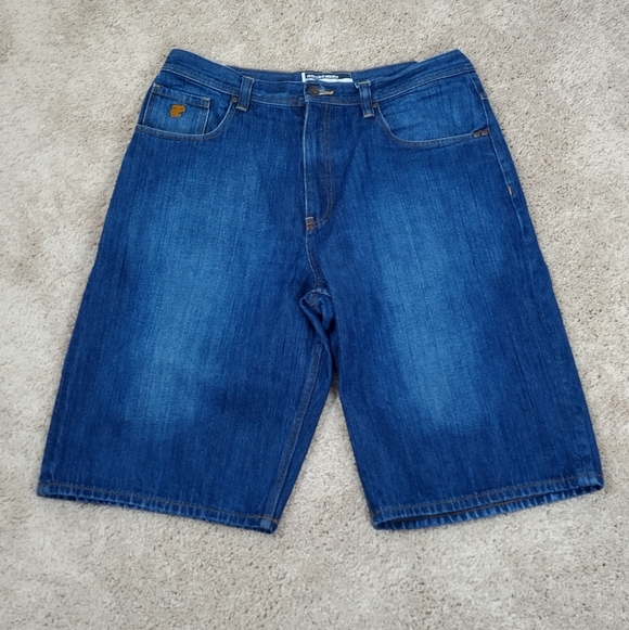 Rocawear Jean Shorts Mens Size 36 Y2K Hiphop Fashion Urban Summer Style - Picture 2 of 14
